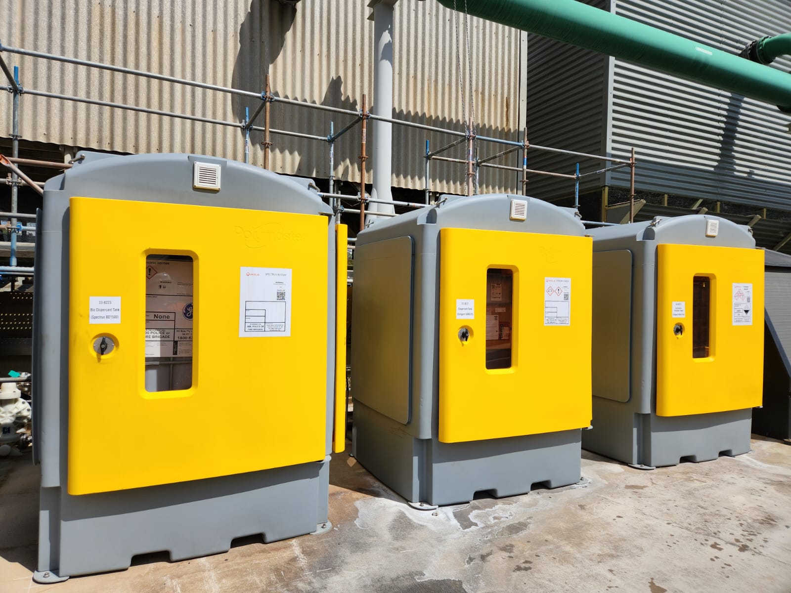 Installed Enclosed IBC Bund outdoor