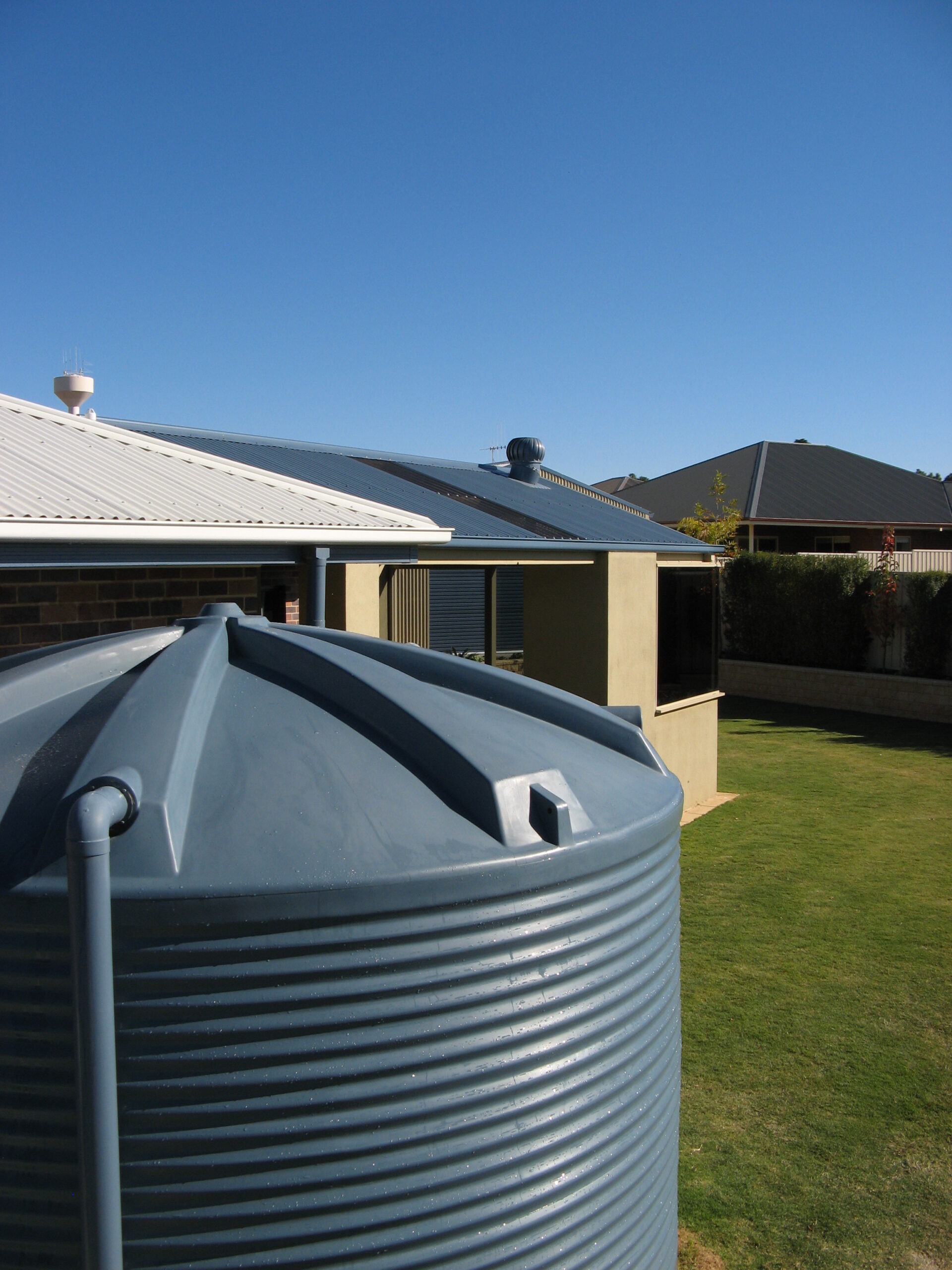 RWT13600 - In-Situ-HR (1 tank, top view, residential property)
